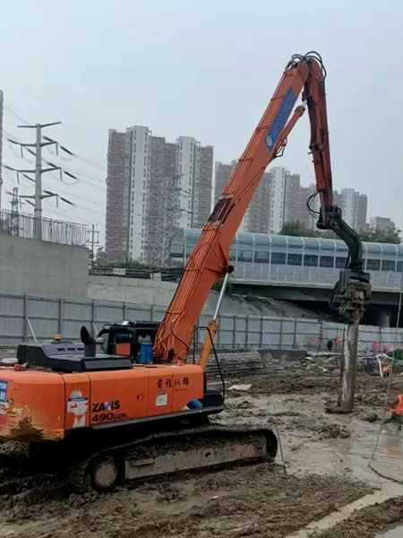 海淀区友谊渠水泥管桩工程